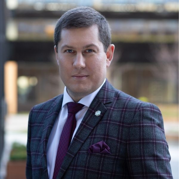 Adrian Hołub